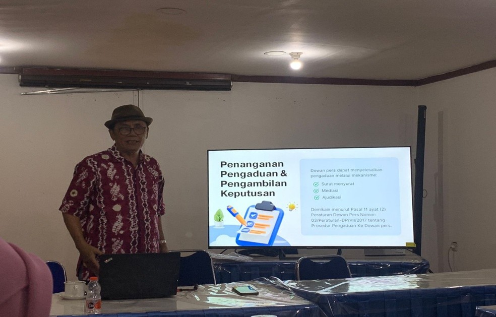 Rustam Fachri Mandayun
